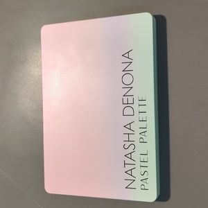 Natasha Denona pastel palette